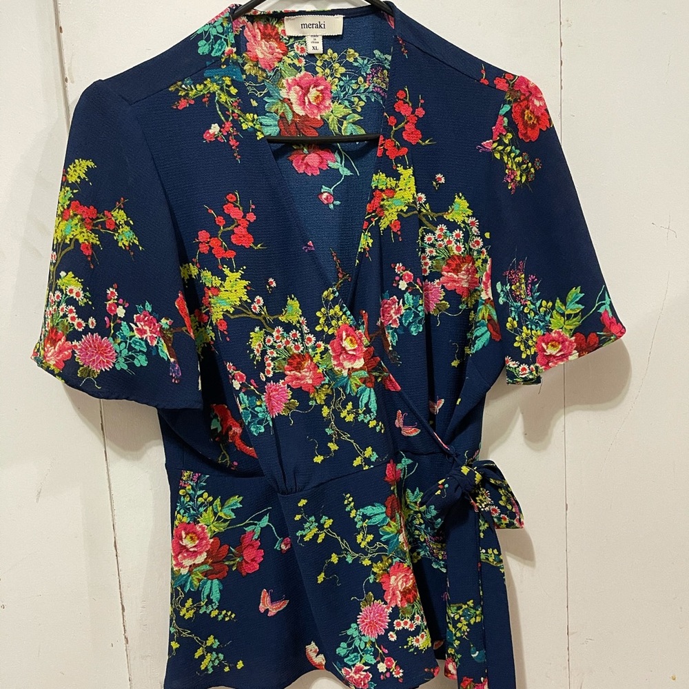 Floral shirt, XL summer, fresh like new